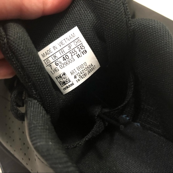 Adidas Advantage K Leather Classic Black SHOES New In Box Size 7 US/ 6.5 UK / 40 - Picture 3 of 8